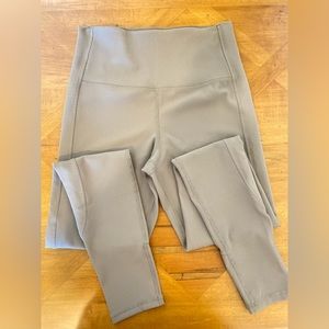 Glyder ribbed leggings